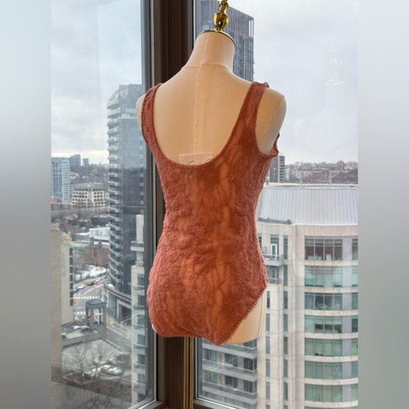 🆕 ZIMMERMANN 🧿 NWT Lace Scoop Neck Bodysuit, Blush - Sz 2 US 6 / 8 - Picture 6 of 13